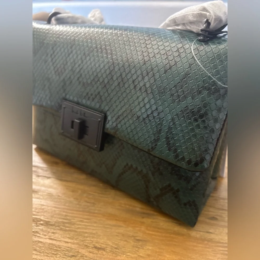 NICOLE MILLER Green Snakeskin Embossed Foldover Clutch with  Black Chain Strap